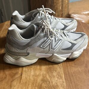 New Balance Light Gray Athletic Shoes
